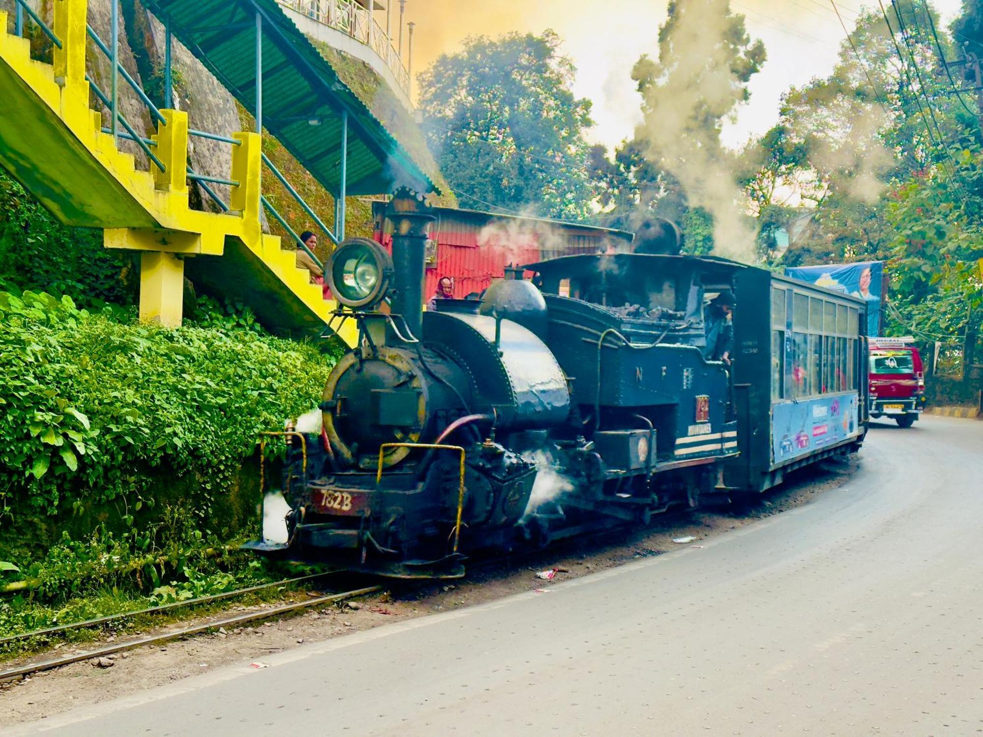 Hotel Lee Green- Best Family Hotel In Darjeeling 다르질링 외부 사진